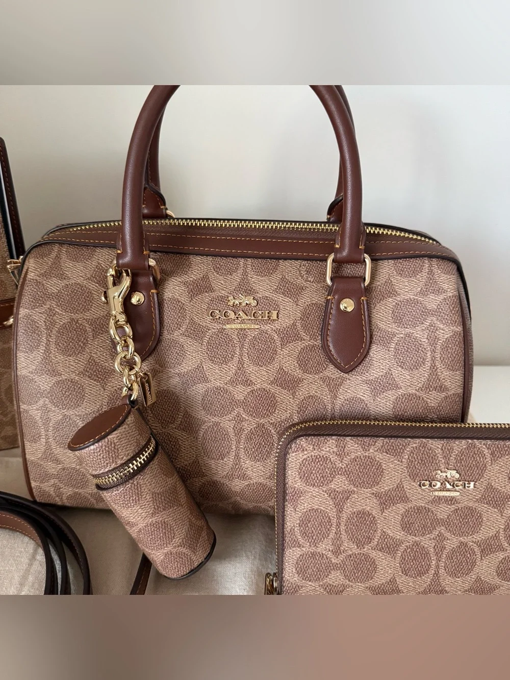 Coach Tan Signature Rowan w/matching accessories. - Picture 2 of 16